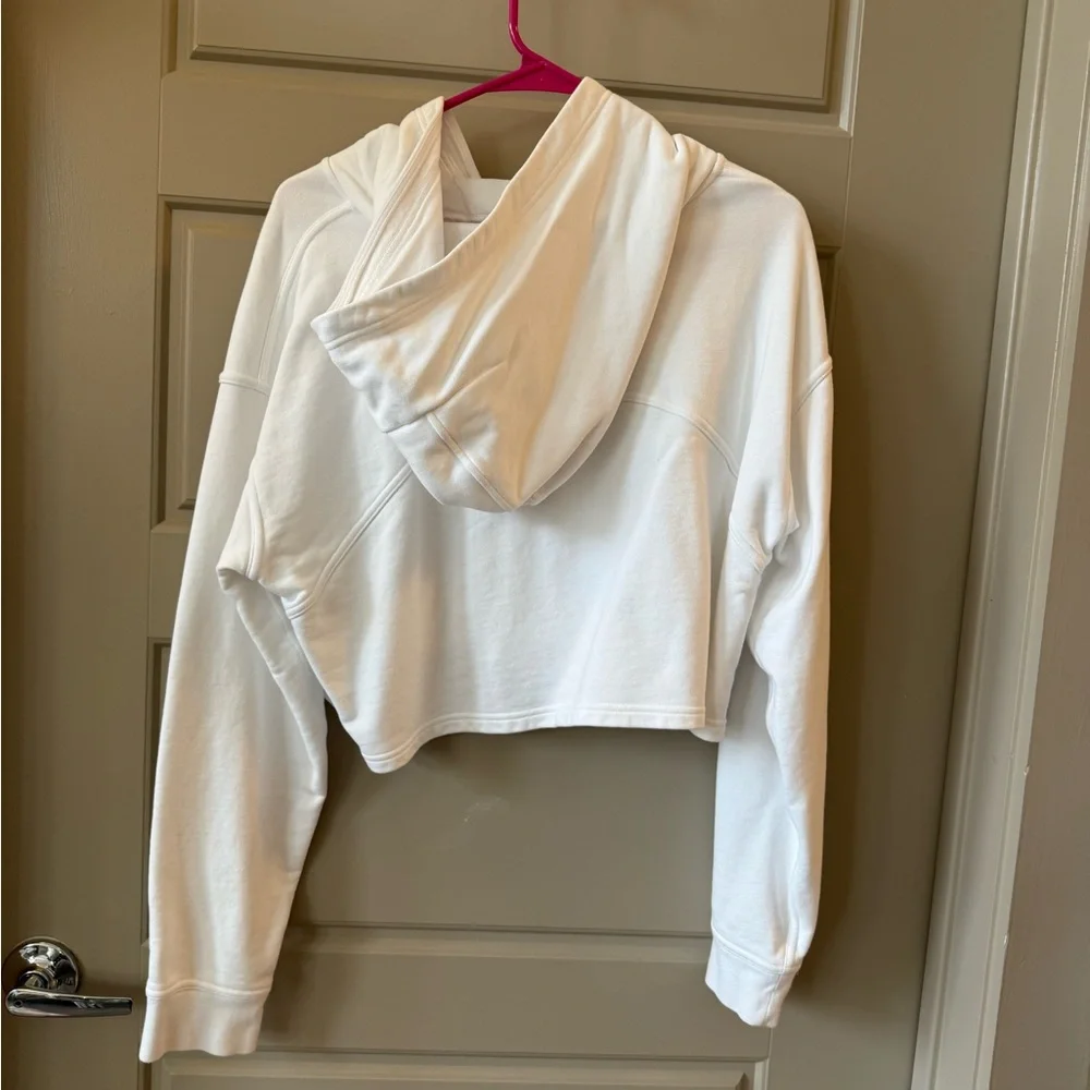 Lululemon cropped all yours hoodie -white - Picture 4 of 6